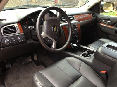 Tow Vehicle Rental Denver Tahoe Interior